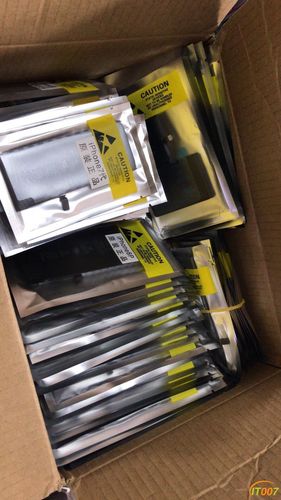 iphone电池原厂电芯到货 ,活动进行中